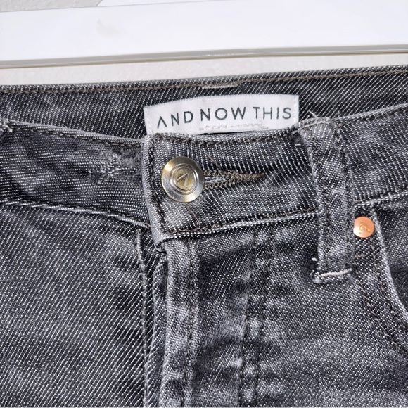 AND NOW THIS (Macy’s) whisker wash jeans Size 25 - Picture 2 of 5